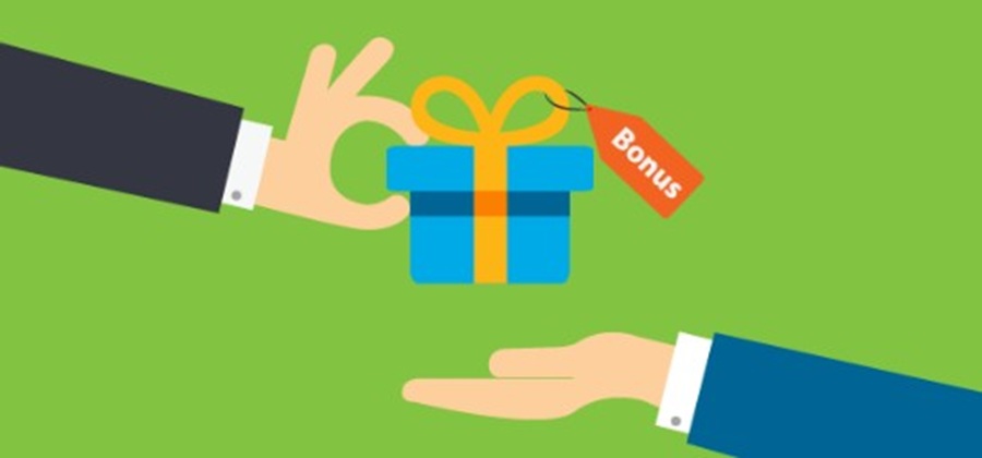 Un taller extreme&ntilde;o de lunas busca "un comercial-reparador" y a&ntilde;ade al sueldo un extra que beneficia fiscalmente a empresa y trabajador