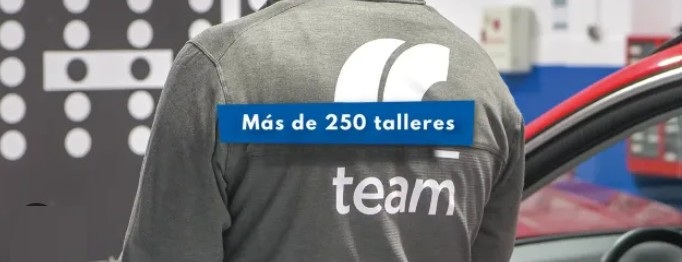 La medida 'desesperada' de Glassdrive Vigo ante la inoperancia de su central para ayudarle a captar clientes: "Solo est&aacute;n obsesionados por abrir talleres"